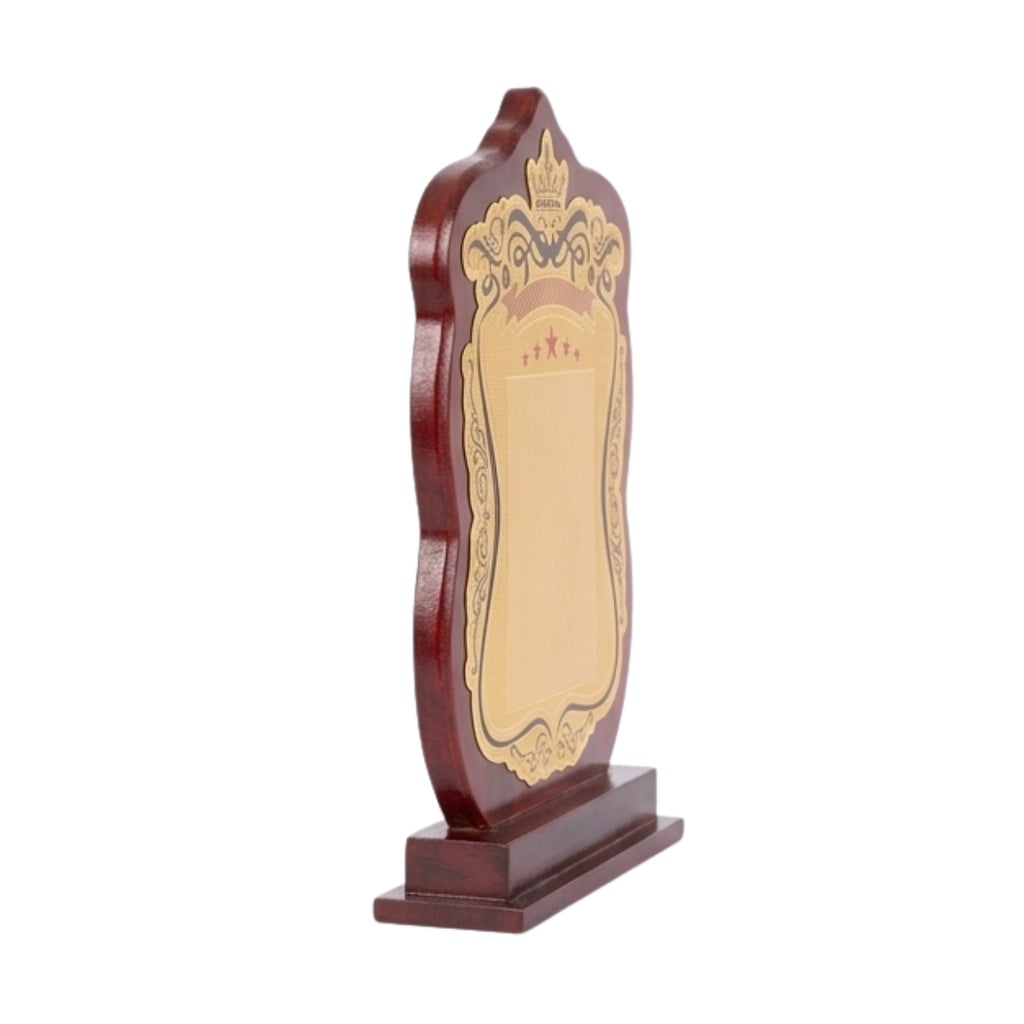Classic Royal Wooden Shield Memento M-617