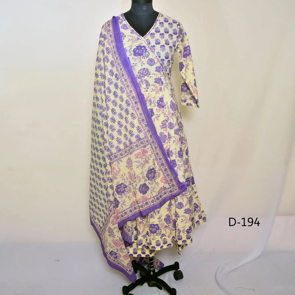 CraftEarth Women's Floral Print Angrakha Suit Set - K-D194