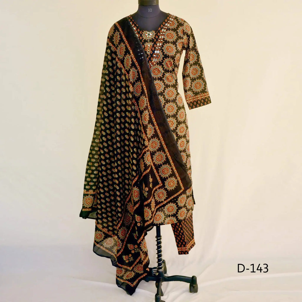 CraftEarth Women's Readymade Suit Set with Matching Dupatta K-D143