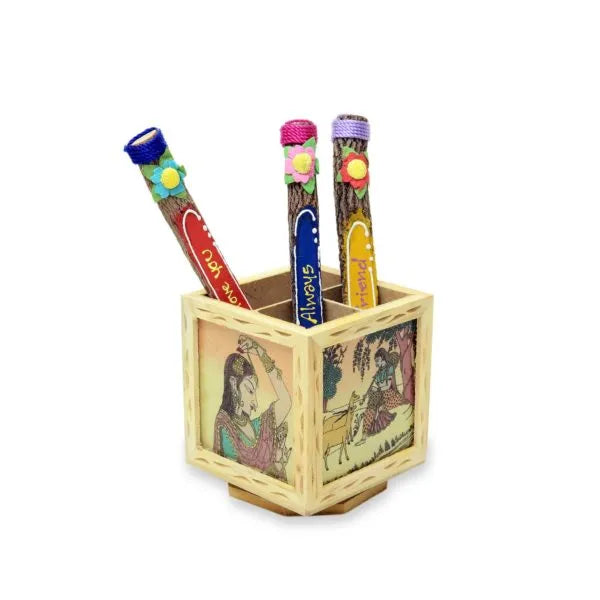 craftearth-wooden-pen-stand-2-600×600