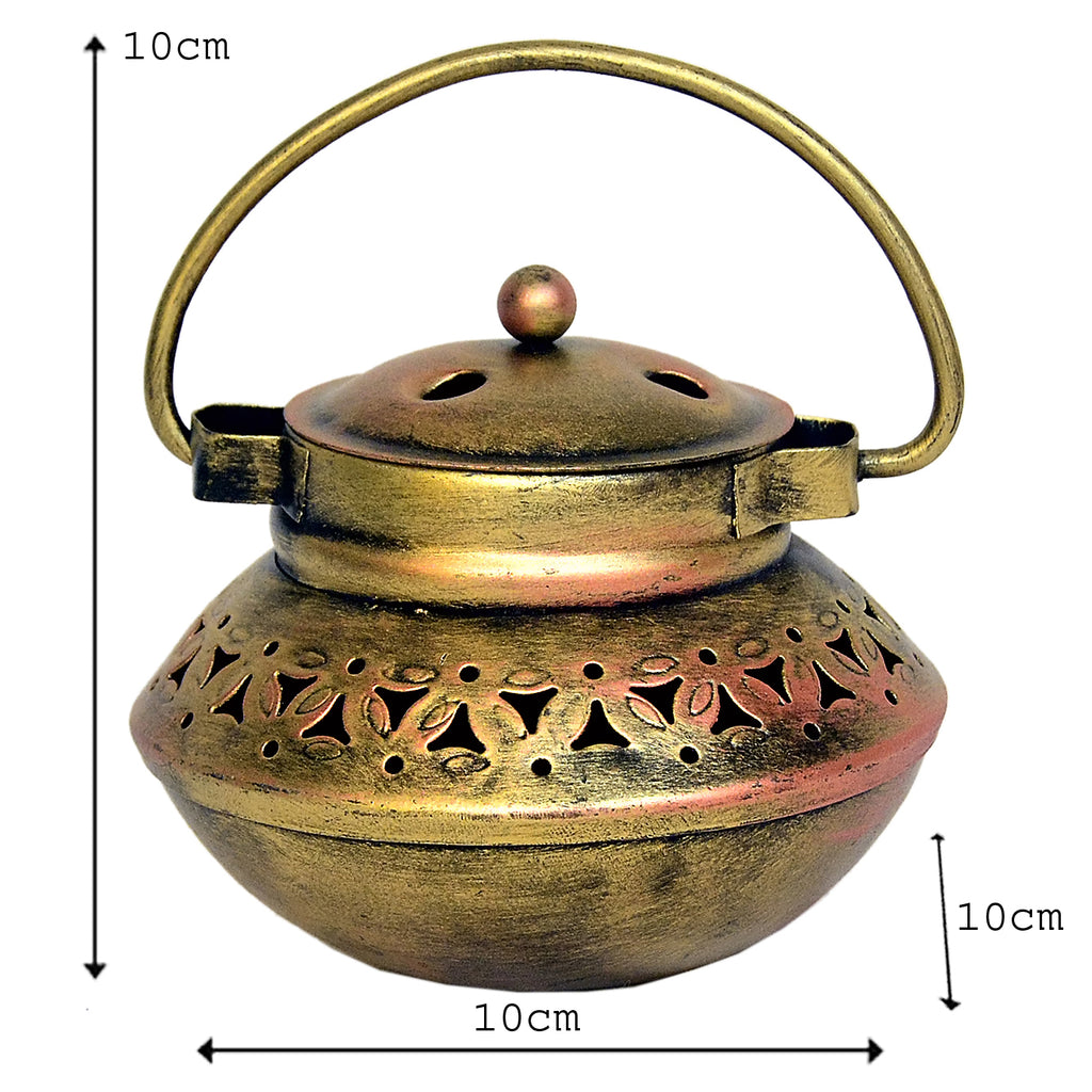 Handcrafted Metal Lantern / Tea Light Holder I-217-B