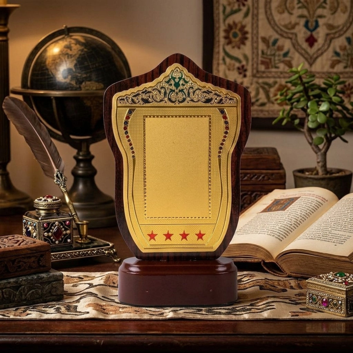 Royal Gold Shield Fiber Memento with Star Details M-620