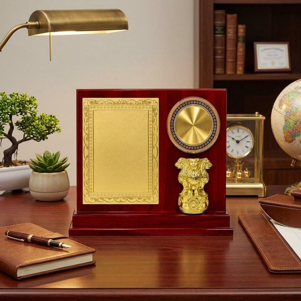 State Emblem Executive Glossy Mahogany Wooden Memento M-57-A