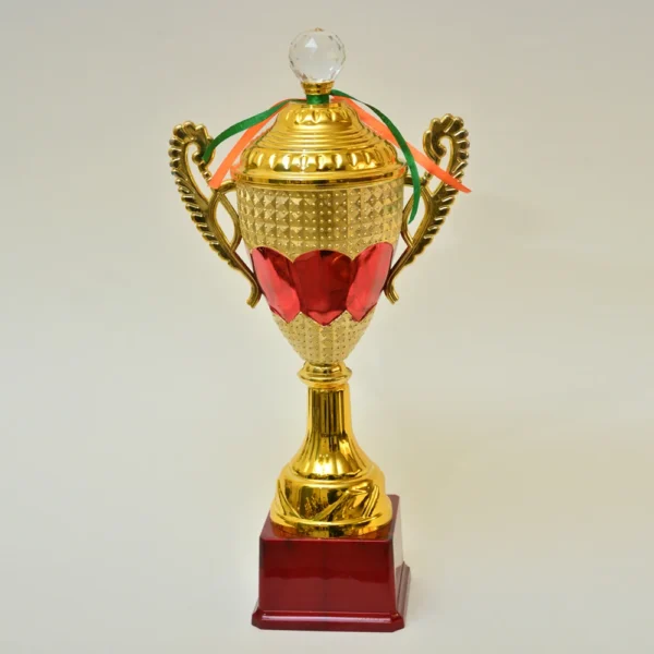 Golden Cup Trophy M-381