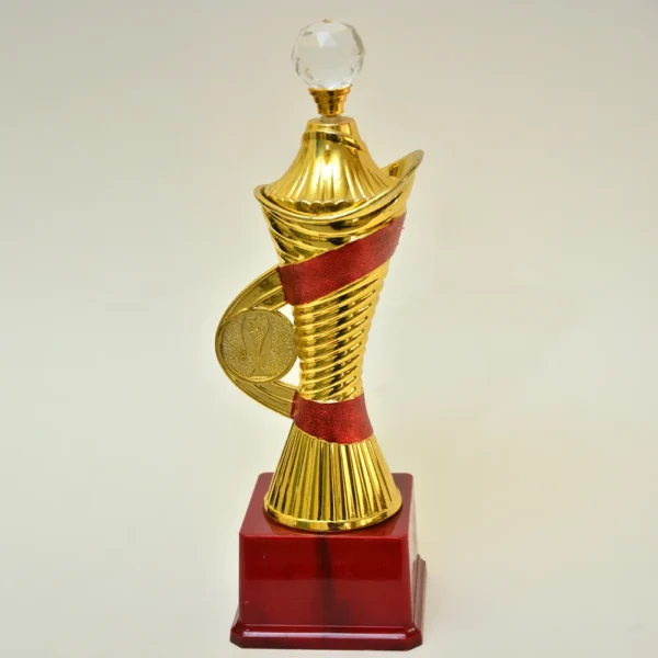 Diamond Golden Trophy M-376