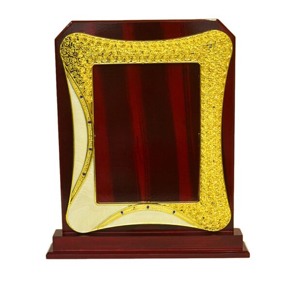 Wooden Memento – M-518 - Image 1