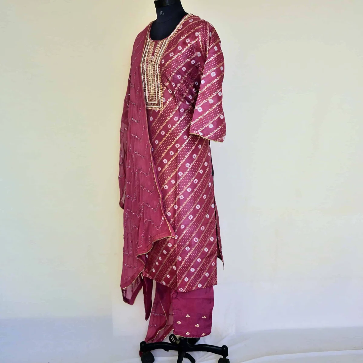 CraftEarth Women's Ethnic Party Wear Suit Set with Matching Dupatta K-D135 - Image 3