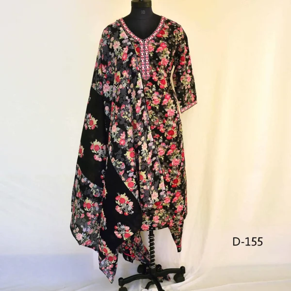 CraftEarth Women Floral Printed Black Suit Set with Dupatta K-D155