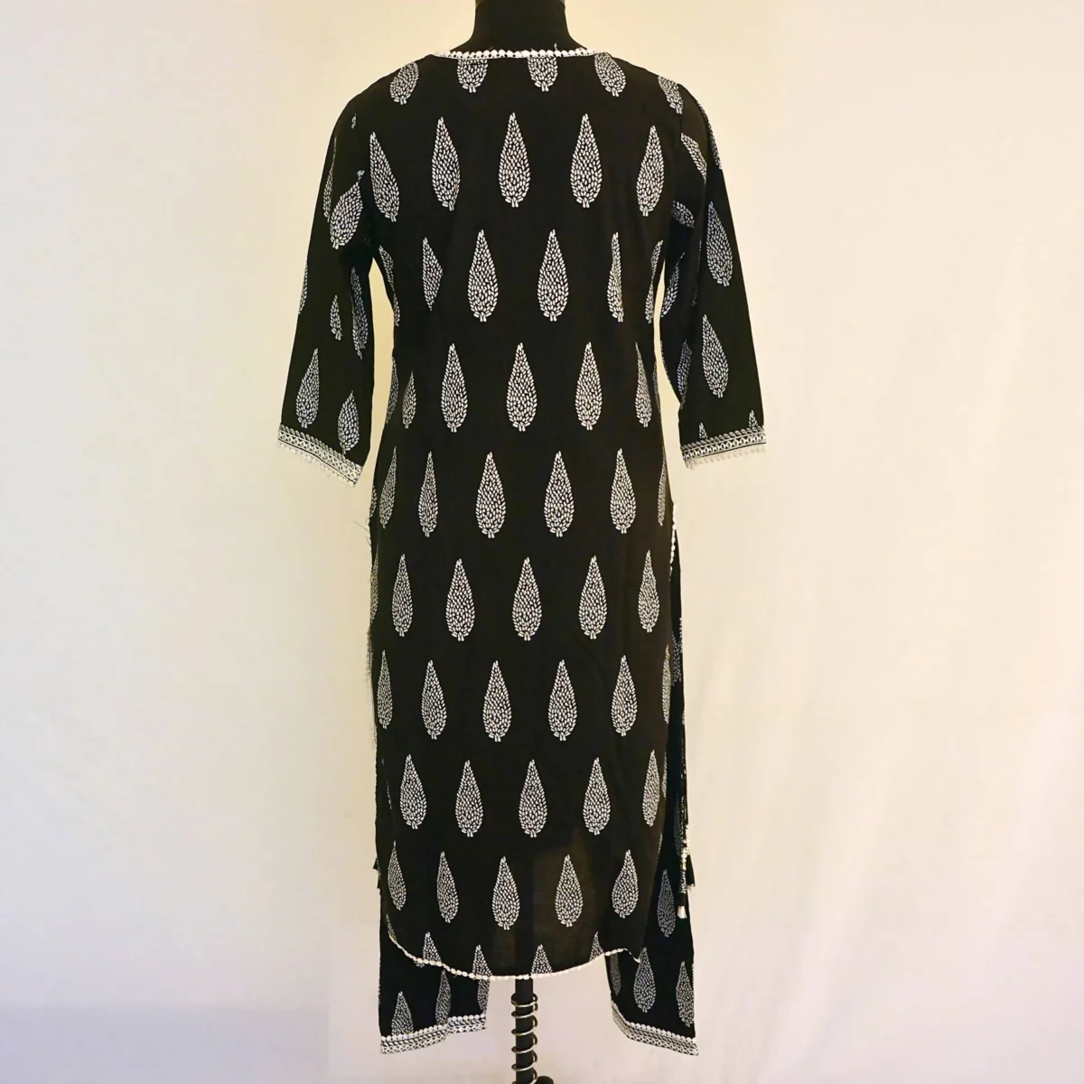 CraftEarth Women's Designer Black Suit Set with Matching Dupatta K-D164 - Image 3