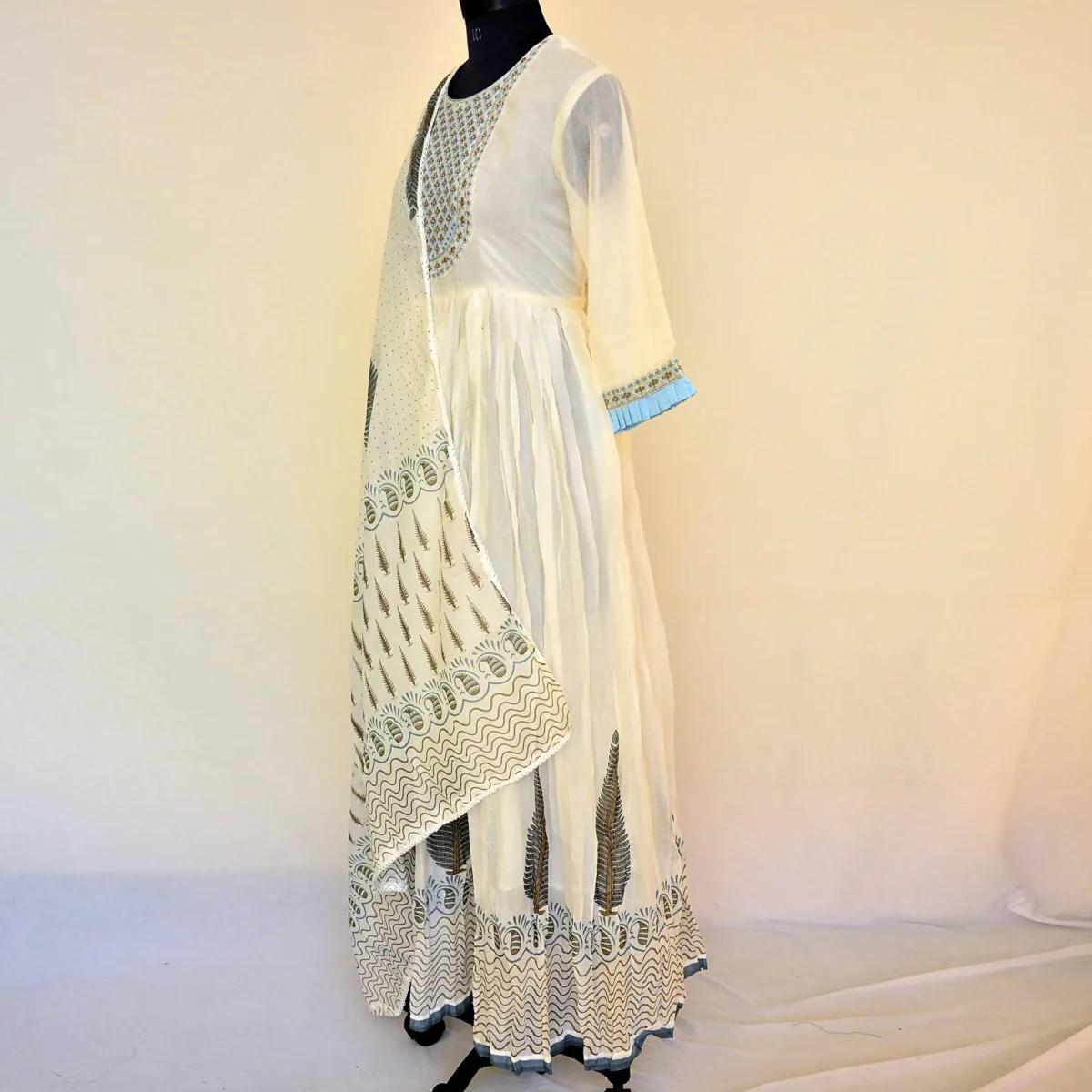 CraftEarth White Feather Print Anarkali Suit Set with Dupatta for Women K-D173 - Image 3