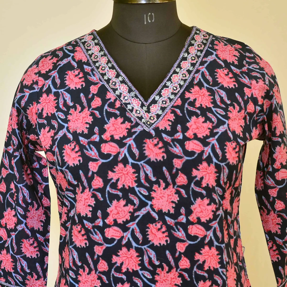 CraftEarth Women’s Navy Blue Cotton Pink floral Printed Suit Set with Dupatta K-D176 - Image 2
