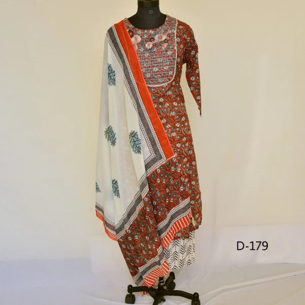 CraftEarth Floral Printed Cotton Suit Set with Dupatta for Women K-D179
